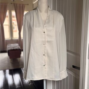 MarlaWynne Ivory Button-Front Blouse With Chiffon Sleeves